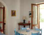 casa-eoliana-esstisch.jpg