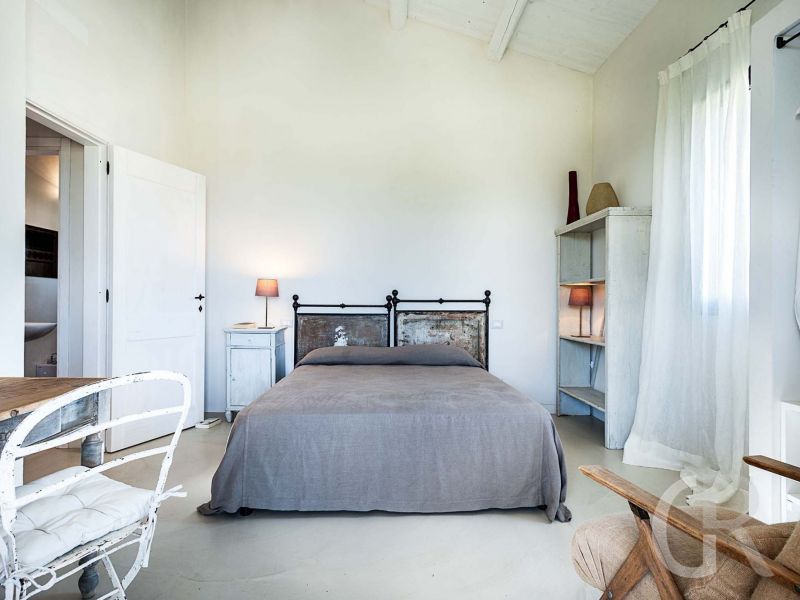 ferienhaus-gelsi-doppelbett.jpg