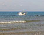 ferienwohnung-antonella-wellen-am-strand-von-donnalucata.JPG