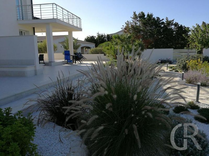 ferienwohnung-cecilia-terrasse-und-balkon.jpg