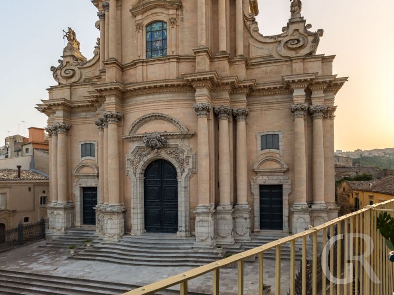 ferienwohnung-ettore-ragusa-dom.jpg