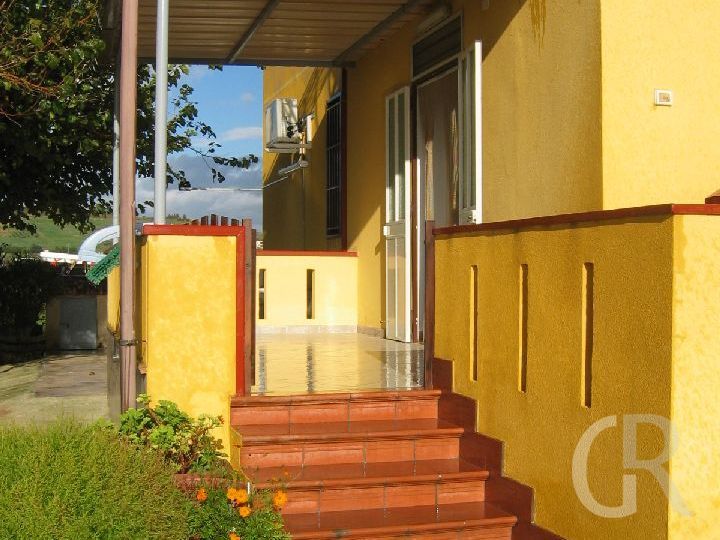 ferienwohnung-gelso-eingang.JPG