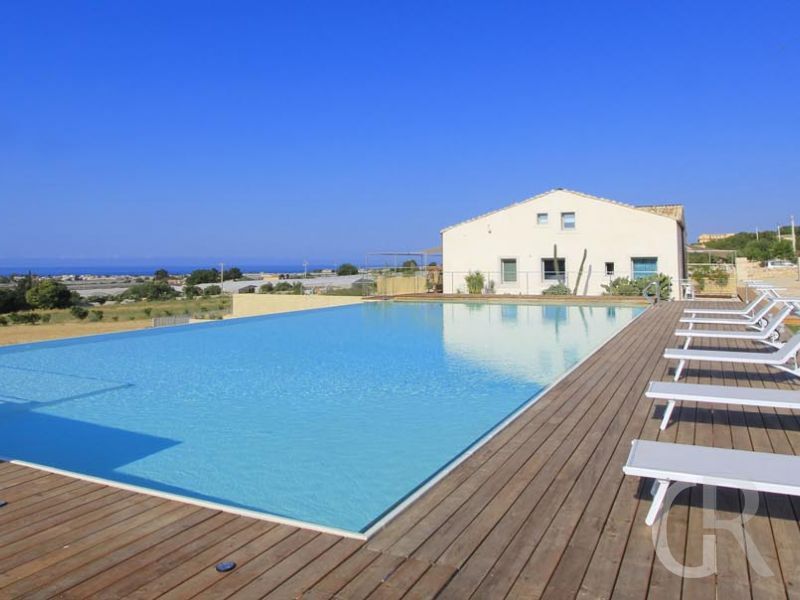 ferienwohnung-kaos-pool.jpg