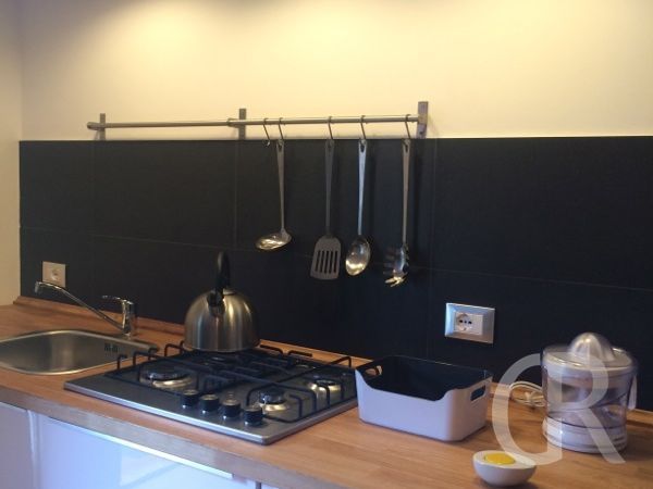 ferienwohnung-valencia-kueche-kochfeld.jpg