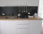 ferienwohnung-valencia-kuechenzeile.JPG