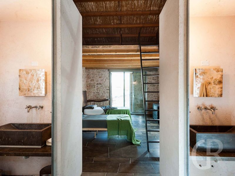 le-edicole-blick-aus-dem-bad-ins-schlafzimmer.jpg