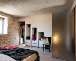 le-edicole-schlafzimmer-mit-schrank.jpg