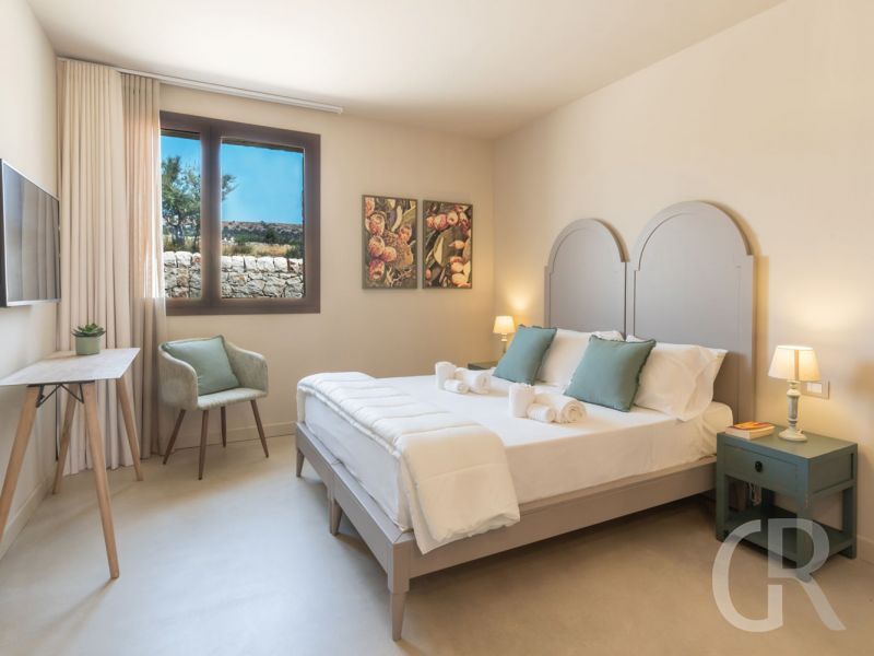villa-auliva-schlafzimmer.jpg