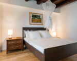 villa-casita-doppelbett-im-schlafbereich.jpg