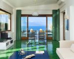 villa-coralia-wohnzimmer-mit-aussicht.jpg
