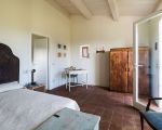 villa-cuore-verde-schlafziommer-mit-bett.jpg