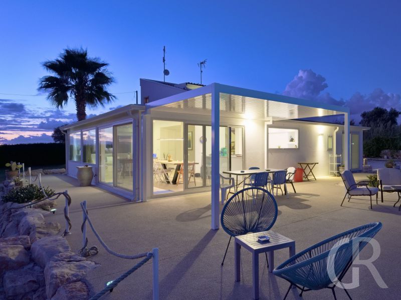 villa-ibla-am-abend.jpg