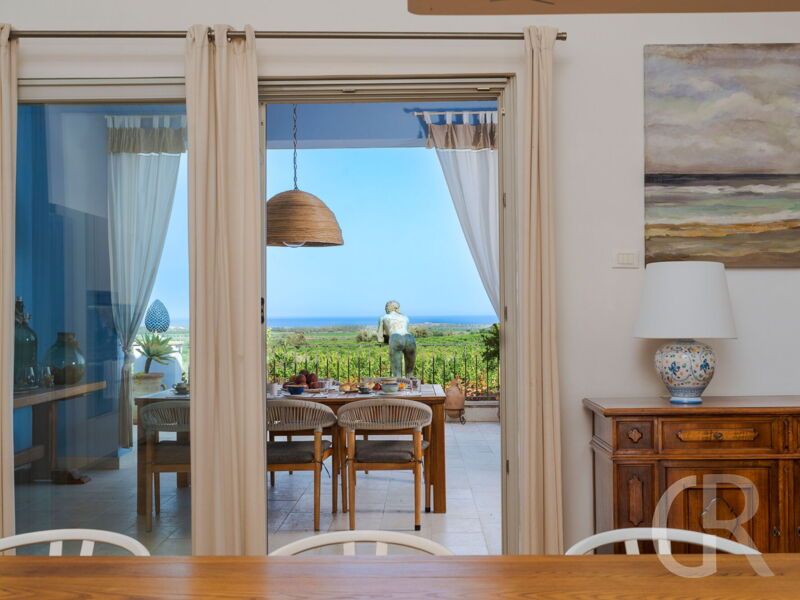 villa-pigna-blue-blick-nach-draussen.jpg