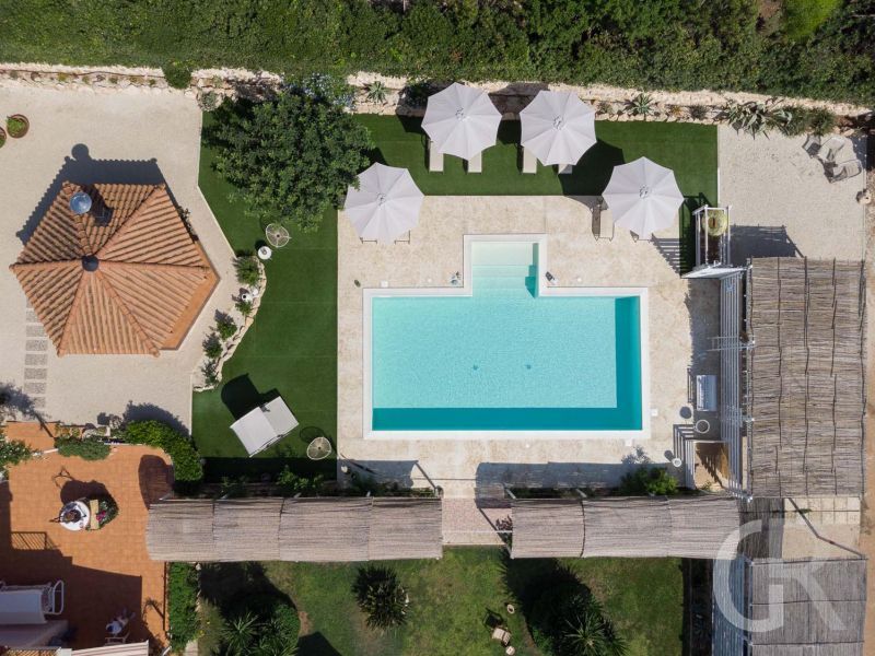 villa-timparosa-blick-aus-der-luft.jpg