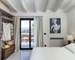 villa-zagara-schlafraum-mit-kleiderschrank.jpg