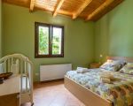 casa-limoni-grosses-schlafzimmer.jpg
