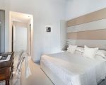 ferienhaus-hybla-schlafzimmer-in-weiss.jpg