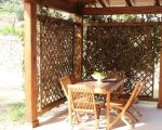 ferienhaus-oasi-ueberdachte-terrasse.JPG