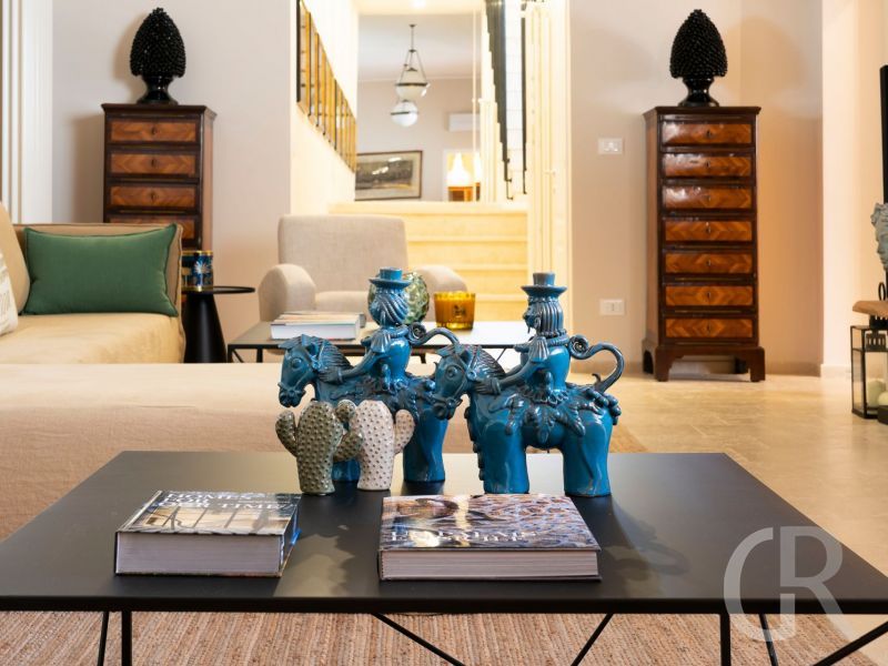 ferienwohnung-aurispa-wohnzimmertisch.jpg