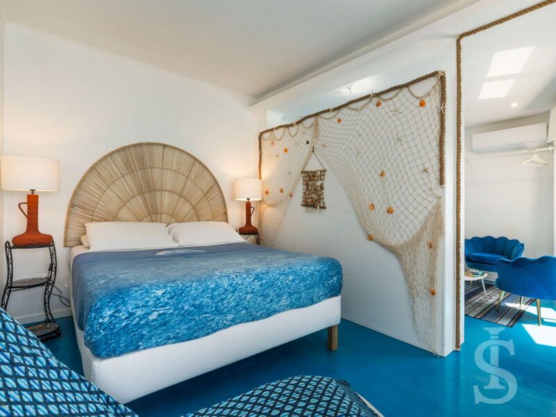 montalbano-suite-schlafzimmer-seitlicher-blick.jpg