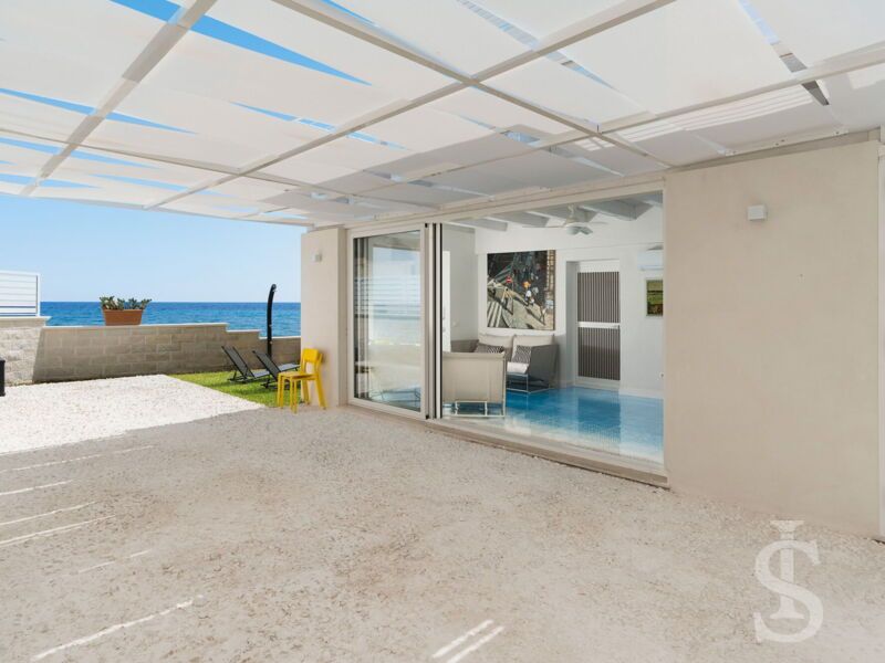 montalbano-suite-ueberdachte-terrasse.jpg