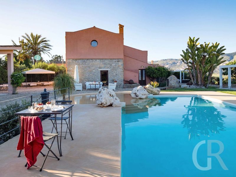 villa-ager-costa-grosses-schwimmbad.jpg