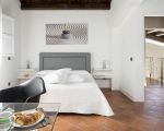 villa-agora-weises-schlafzimmer.jpg