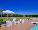 villa-anthea-terrasse-am-pool.jpg