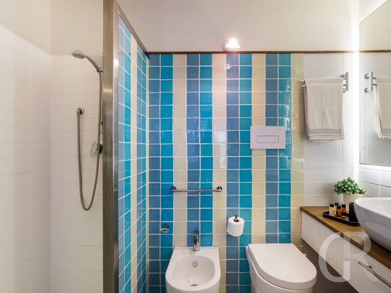 villa-blumarine-dusche-im-bad.jpg