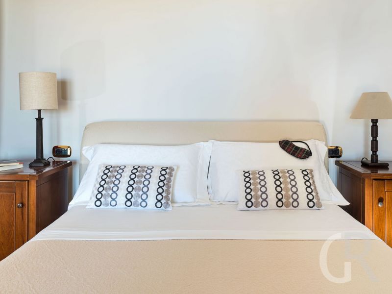 villa-cielo-grosses-bett.jpg