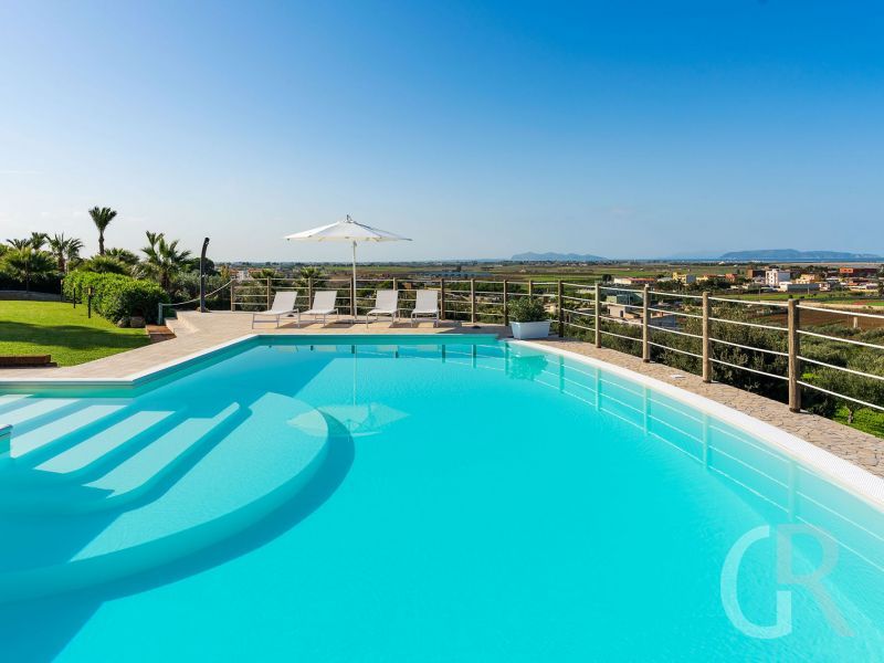 villa-cielo-pool-mit-meerblick.jpg