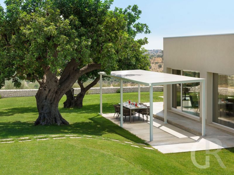 villa-colle-verde-terrasse-mit-garten.jpg