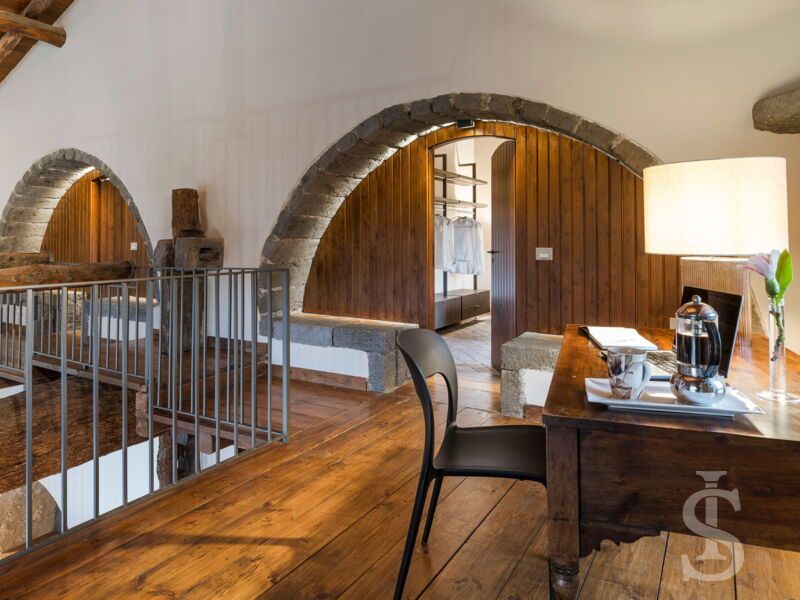 villa-continella-bereich-vor-schlafzimmer-auf-galerie.jpg