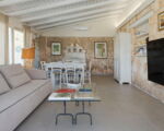 villa-del-mito-wohnraum-mit-tv.jpg