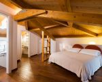 villa-etna-retreat-obergeschoss-schlafen.jpg