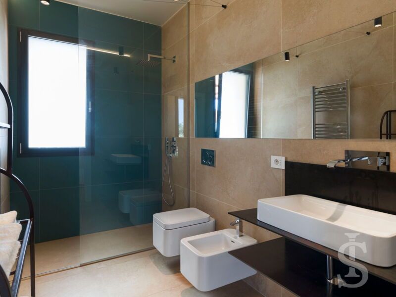 villa-gelso-bianco-badezimmer.jpg