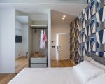 villa-gianos-schlafzimmer-mit-schrank.jpg
