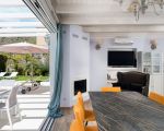 villa-giutitta-esstisch-und-terrasse.jpg