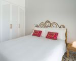 villa-la-belle-doppelbett-mit-schrank.jpg