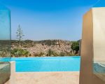 villa-luna-am-pool.jpg