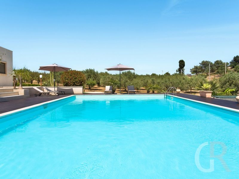villa-mara-schwimmbad.jpg