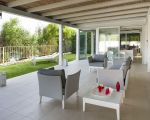villa-stella-maris-ueberdachte-terrasse.jpg