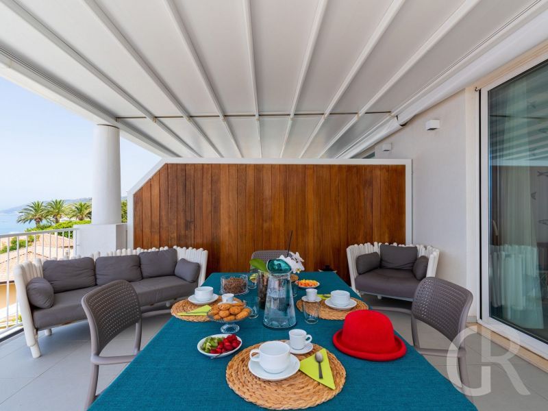 villa-vulcano-terrasse.jpg