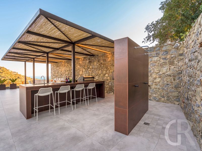 villa-zagara-ueberdachte-terrasse.jpg