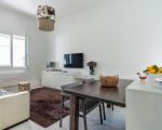 caponegro-blick-in-den-wohnraum.jpg