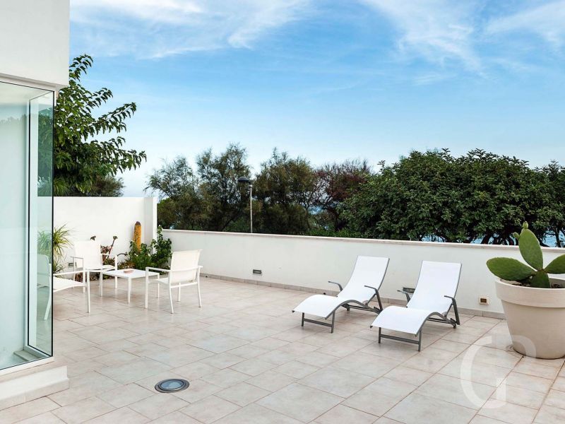 casa-contemplamare-1-sonnenliegen.jpg