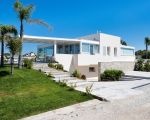 casa-diantha-blick-auf-das-moderne-haus.jpg