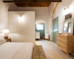 casa-ninetta-grosszuegiges-schlafzimmer.jpg