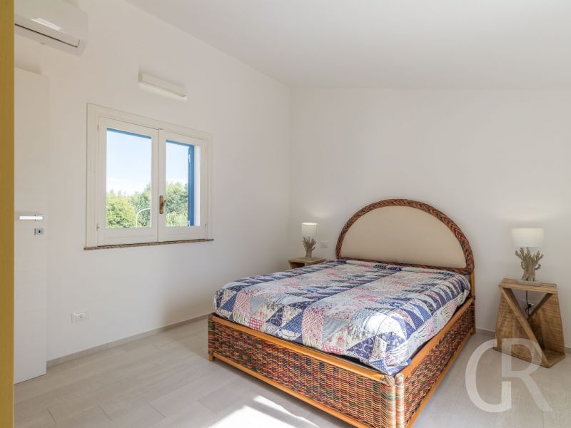 ferienhaus-clotilde-kleines-schlafzimmer.jpg