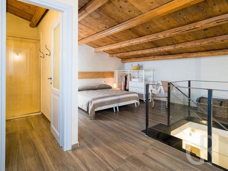 ferienhaus-dimora-pura-dachgeschoss-mit-schlafzimmer.jpg